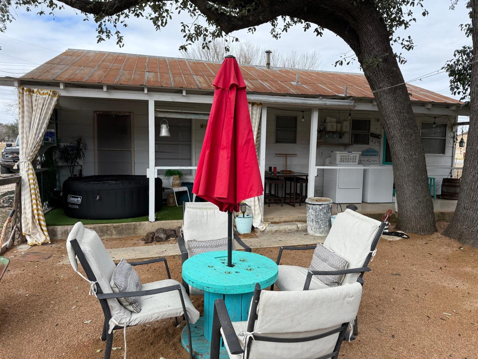 Pecan St. Parlor Haus Downtown Bandera, Tx المظهر الخارجي الصورة